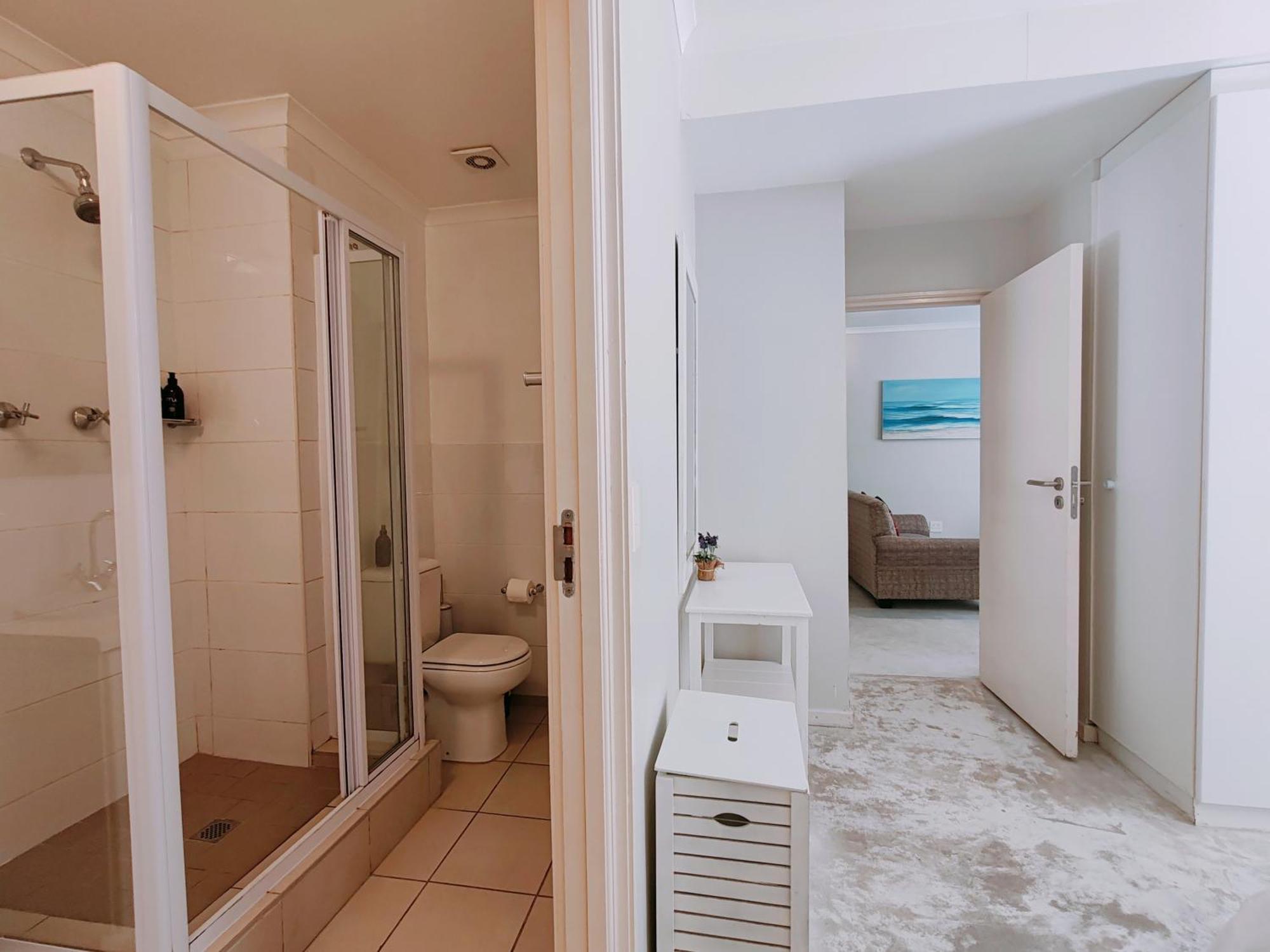Oceans Place Empire Apartment *