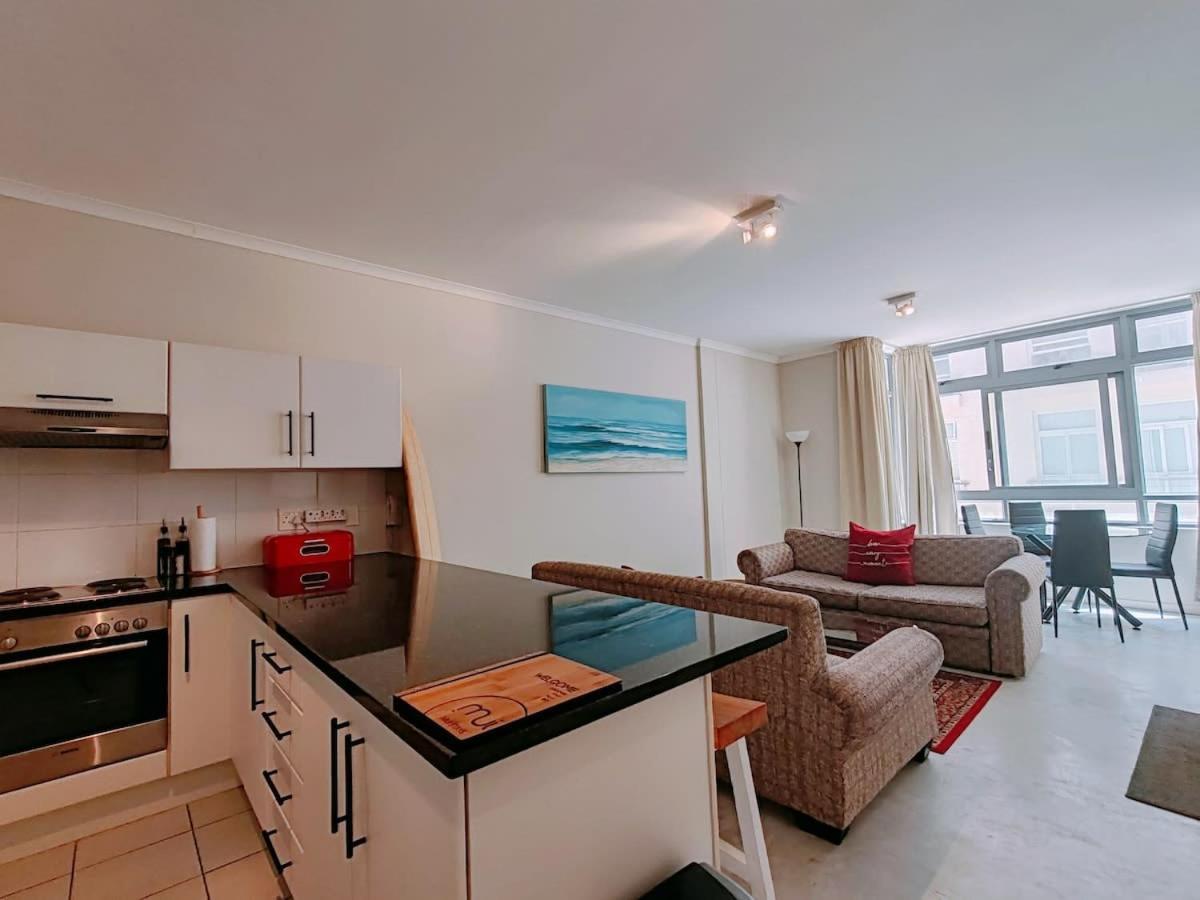 Oceans Place Empire Apartment